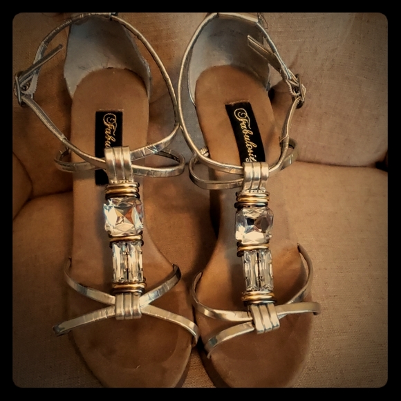 Crystal detail wedges - Picture 1 of 2